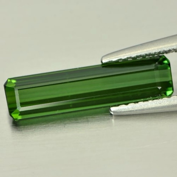 Natural Green Tourmaline 1.71 Ct. VVS Octagon Shape 15 x 4 Mm Gemstone Unheated - Picture 2 of 3